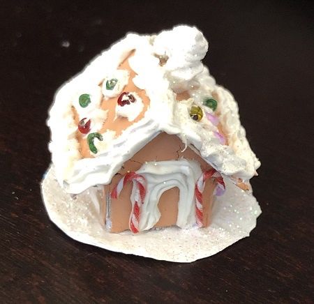 Gingerbread House mc03221