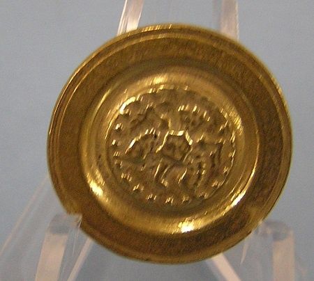 Gold Tray Seal vico0044
