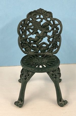 Green Metal Chair 1121921
