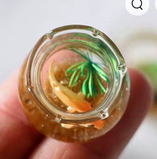 Fish Bowl with Fish (Large) e1708