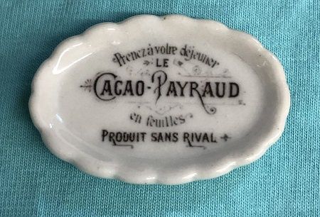 French Cacao Payraud Scalloped Tray mc02020