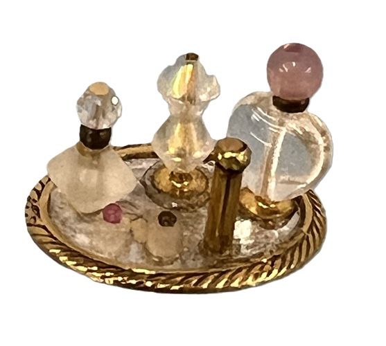 Gold Oval Mirrored Vanity Tray with Perfume Bottles mc031124