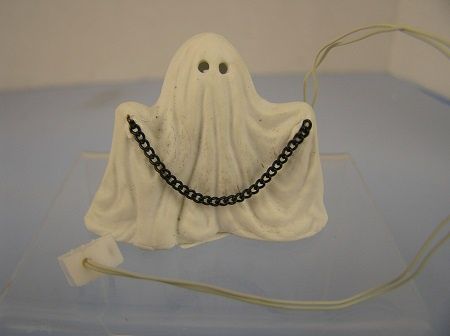 Ghost with Chain Electrified ala593