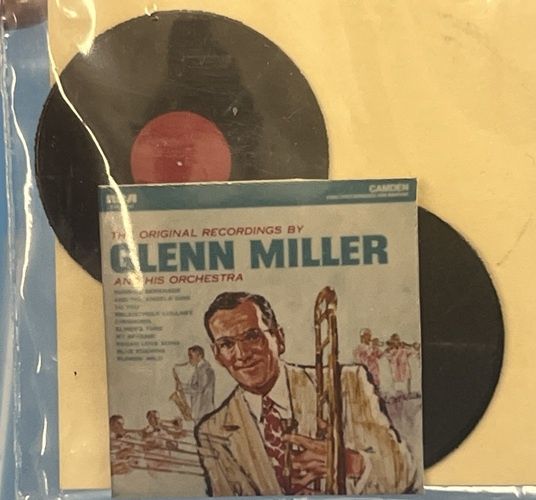 Glenn Miller Record Album jaq5256