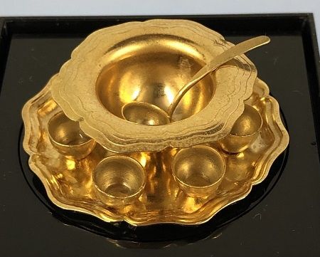 Gold Finish Punch Bowl and 7 Cups MC04366