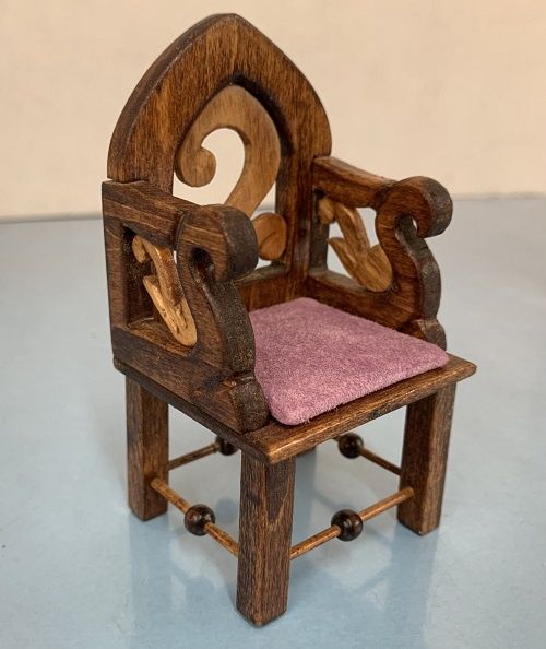 Gothic Carved Chair NL010325