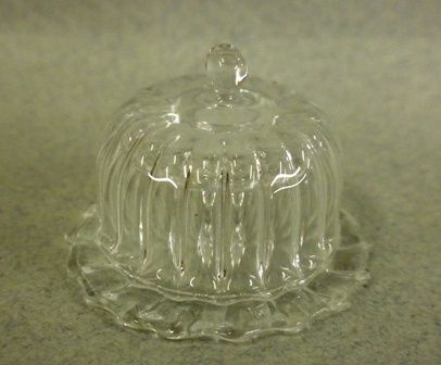 Glass Cake Plate and Cover cbg115