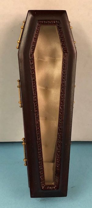 Glass Top Coffin jkglasstopcoffin