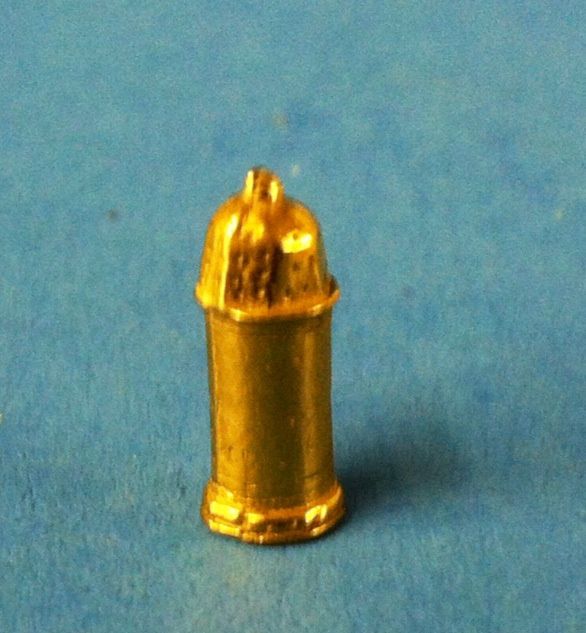 Gold Salt and Pepper Shakers vico0019