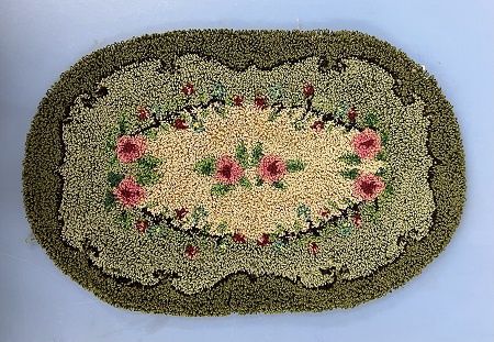 Green Handcrafted Hooked Rug 25