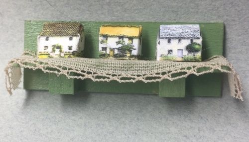 Green Shelf with Houses JHL17.10
