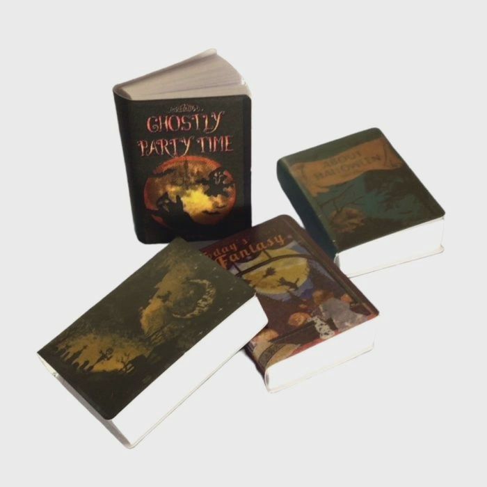 Halloween Books d7120