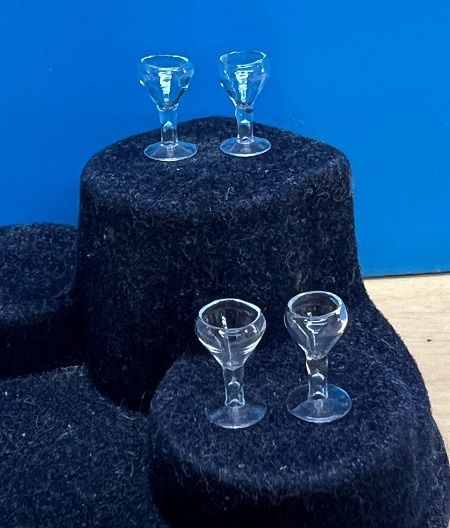 Hand Blown Glass Wine Glasses mc05305