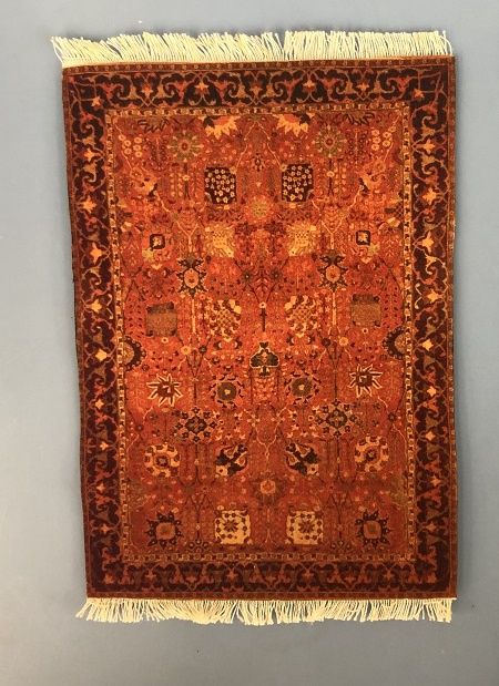 J Philip Rug mc05188