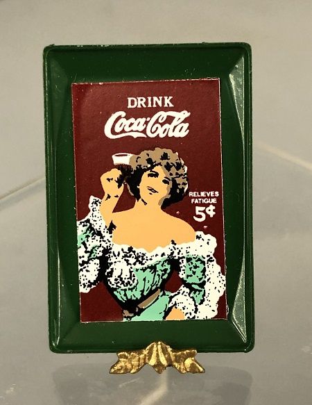 Green Coca Cola Tray With Red Background MC01861