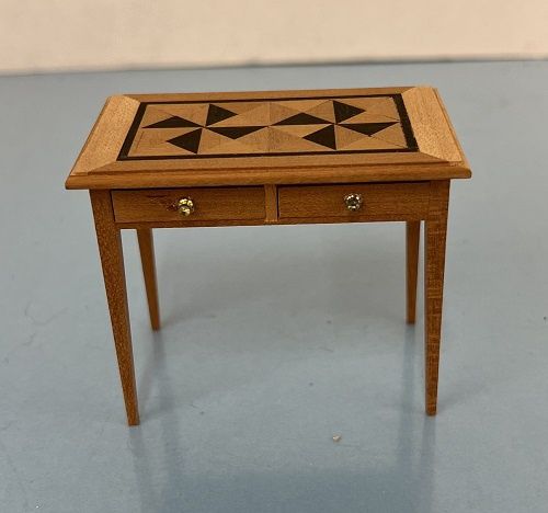 Hall Table with Inlaid Design MC031425