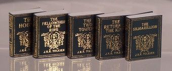 NI193 JRR Tolkien Books set/5