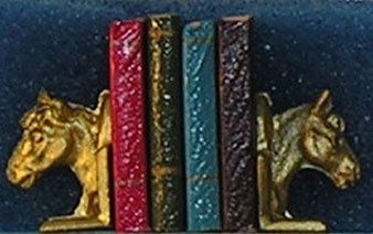 Horse Bookends W/Books ISL5111