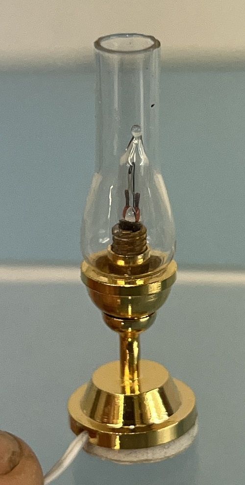 Hurricane Lamp MC031546