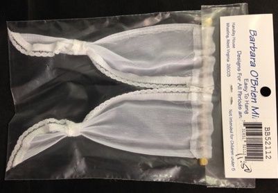Lace Trimmed Cafe' Curtains BB52112