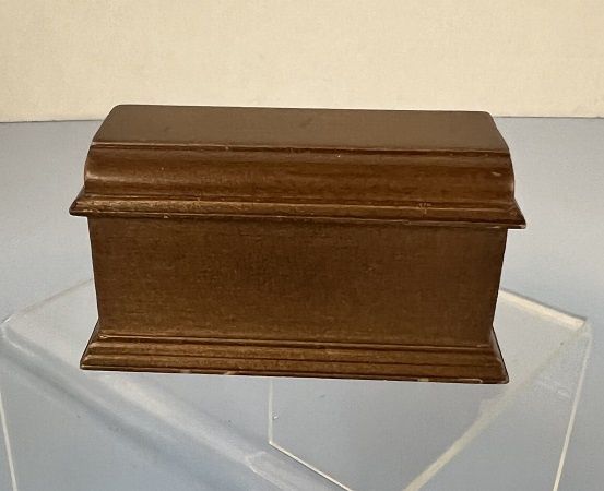 Heidi Ott Sewing Machine Cover in Walnut xy210w