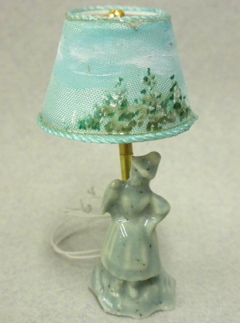 Jade Green Lady Figurine Lamp RENEE-024
