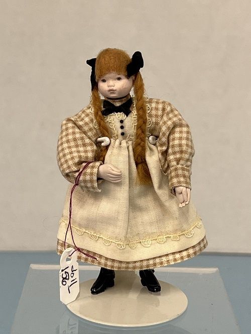 Little Girl with Braids ALA937