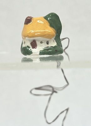 Little Porcelain House That Lights mc031305