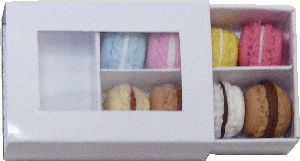 Macarons in White box bdk1167