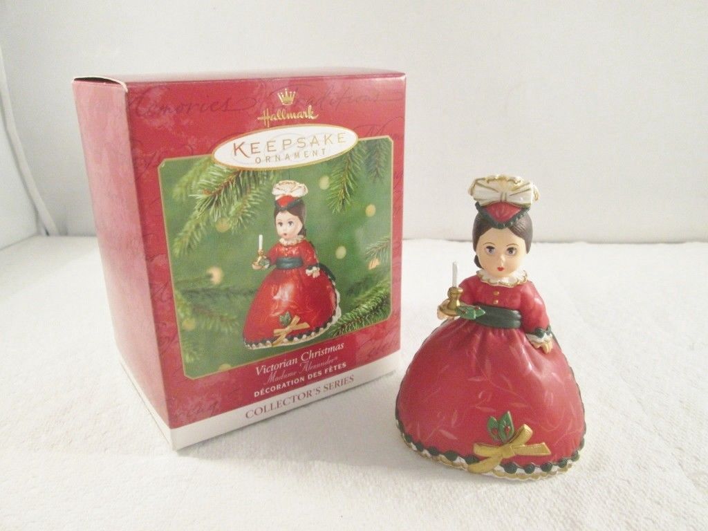 Madame Alexander Victorian Xmas qx6855
