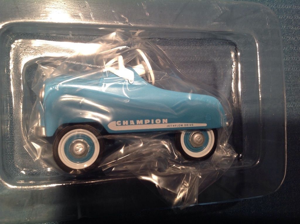 Kiddie Car Classics Champion qhg2202