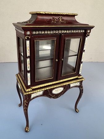 Mahogany Half Cabinet ca03601