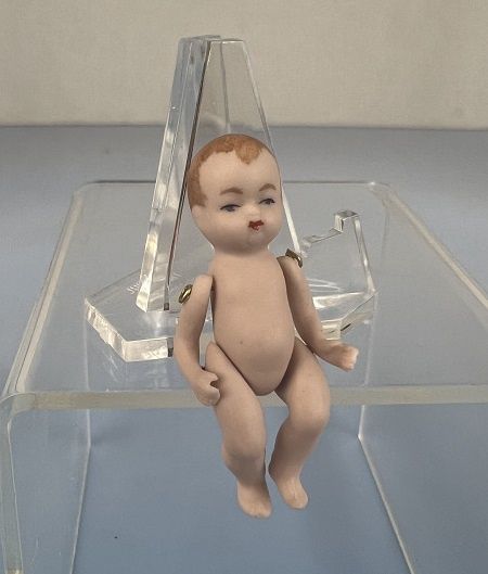 Little Porcelain Baby Boy to Dress mc05873