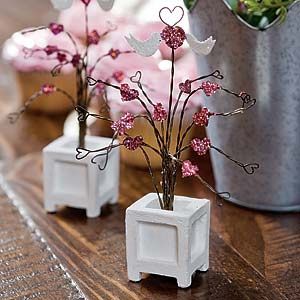 Love Birds Topiary jer61150