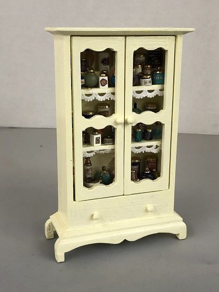 Ladies Perfume and Lotion Cabinet mc02245