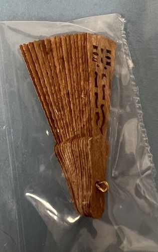 Ladies' Wooden Hand Fan mc400x