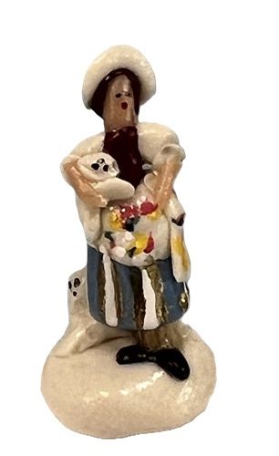 Lady Figurine cn137