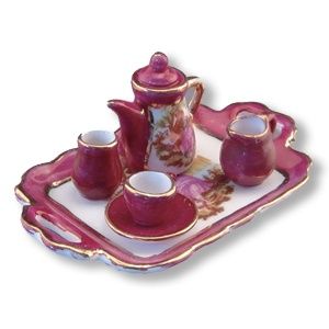 Limoges Style Tea Set w/Tray 1.350/8