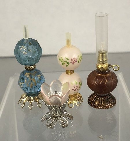 Lot of Lamps and bowl mc02309