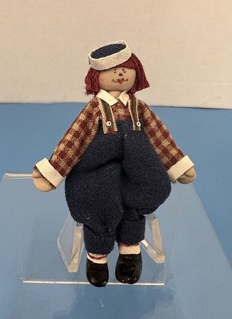 Maureen Thomas Raggedy Andy mt23231