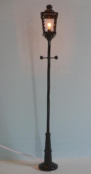 Lantern Lamp Post cr2s9-1