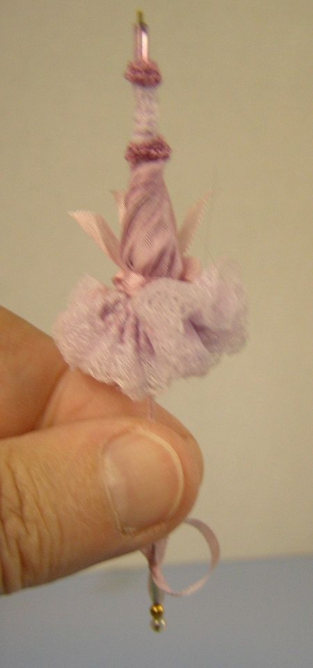 Lavender Parasol ala394