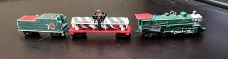 Miniature HOLIDAY RAILROAD Lionel qxm8144