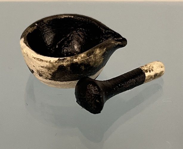 Mortar and Pestle mc1061x