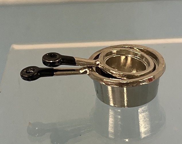 Metal Saucepans MN613