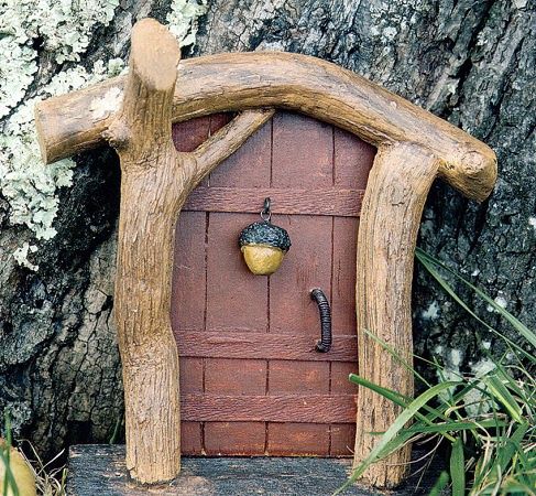 Mini York Acorn Fairy Door Jer60910