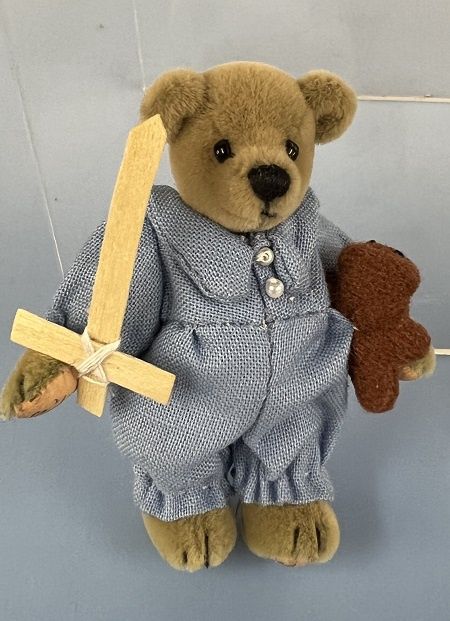 Michael with Teddy and Sword mc04122