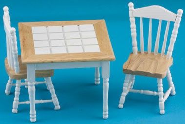 Oak/White Table with 2 Chairs CLA91703