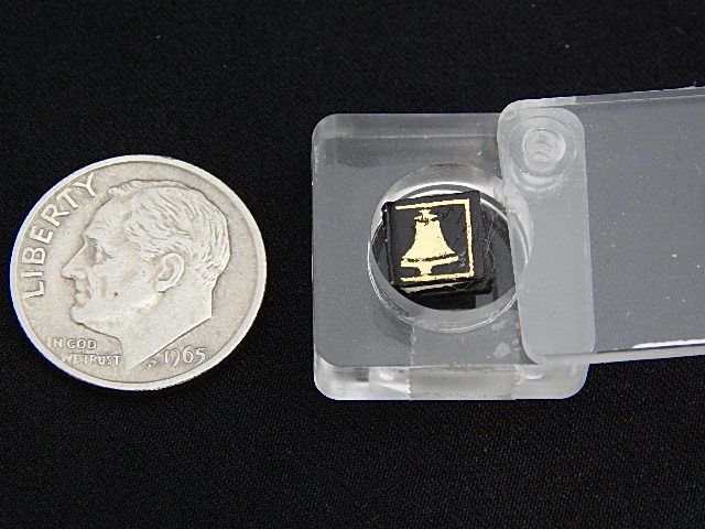 Micro Miniature Book "The Oath of Freedom" lh12184