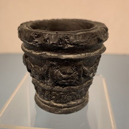 Mini Garland Urn JER61300